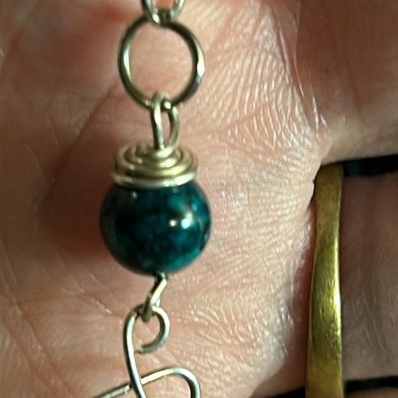 Dark Green Stones with Assorted Nature charms - Picture 4 of 8